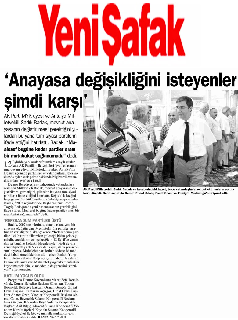 Yeni Şafak - 'Anayasa değişikliğini isteyenler şimdi karşı' - 2 Eylül 2010